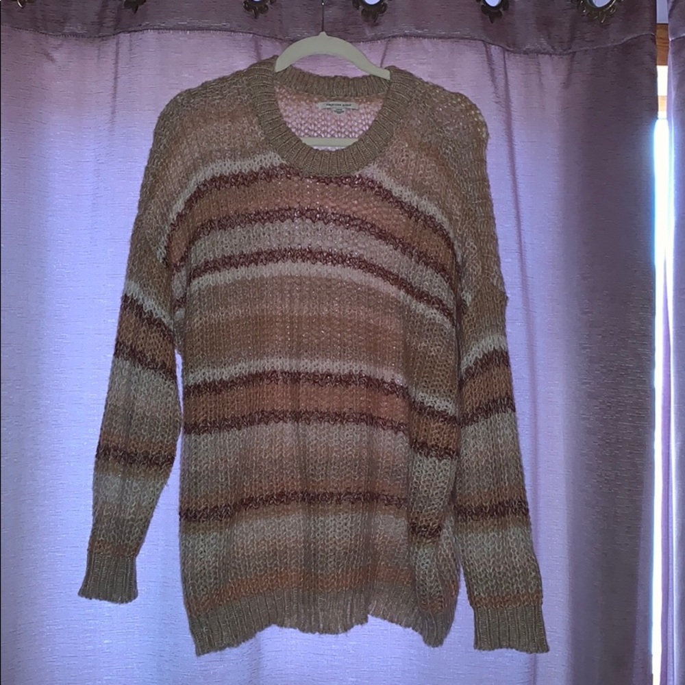 American Eagle Sweater